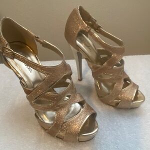 Shoes $7 boots $10